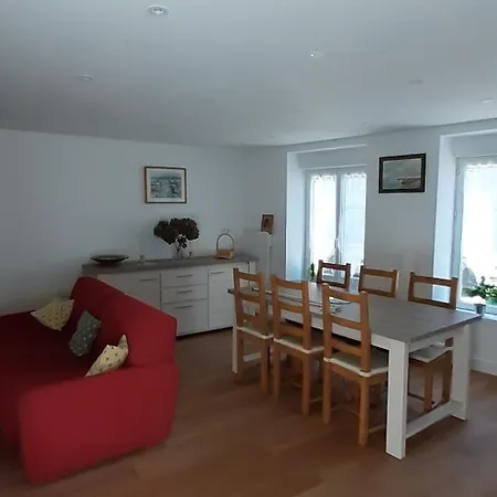 La Cour Saint Nicolas 바르플뢰르