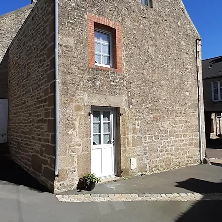 펜션 La Cour Saint Nicolas 바르플뢰르