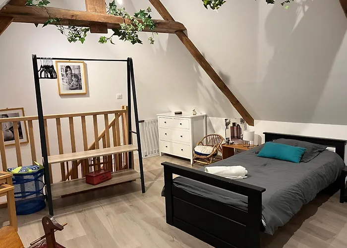 La Cour Saint Nicolas בית נופש