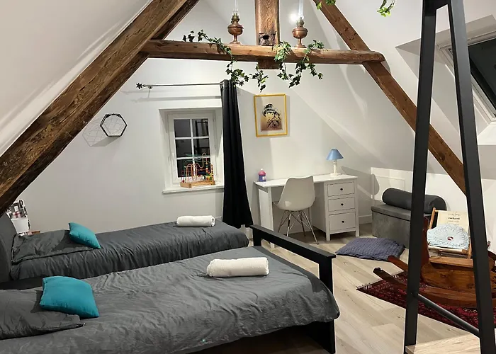 La Cour Saint Nicolas *